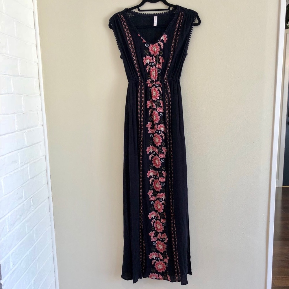 Xhilaration Floral Maxi Dress